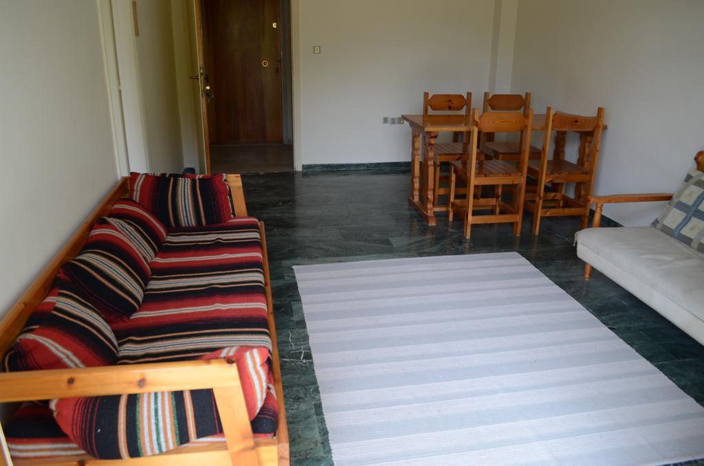 Kineta Apartments Екстер'єр фото