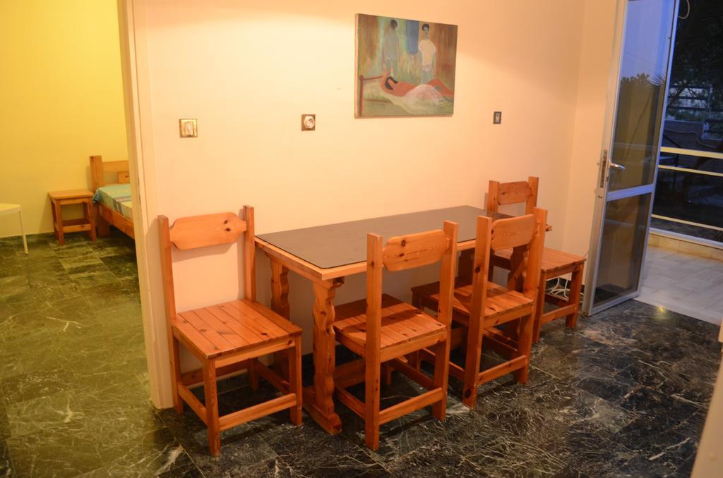 Kineta Apartments Екстер'єр фото