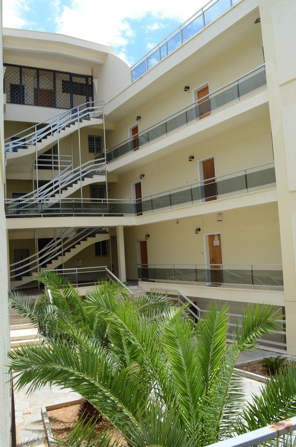 Kineta Apartments Екстер'єр фото