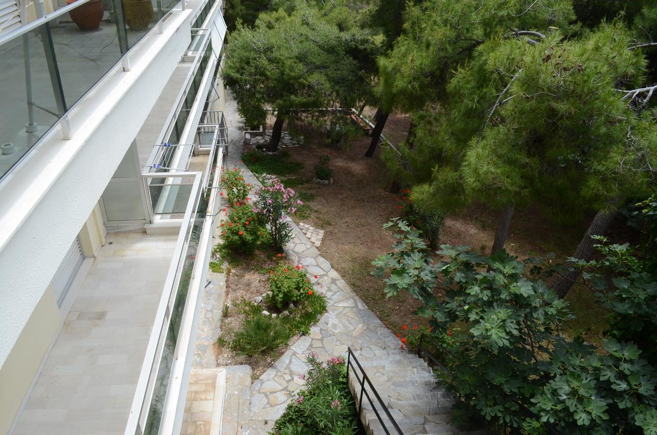 Kineta Apartments Екстер'єр фото